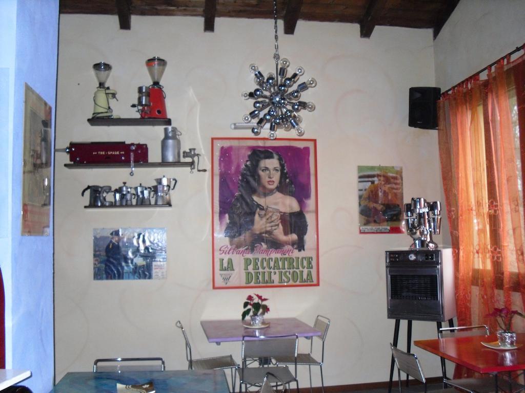 Alojamento de Acomodação e Pequeno-almoço Corte Ca' Bosco Castello di Serravalle